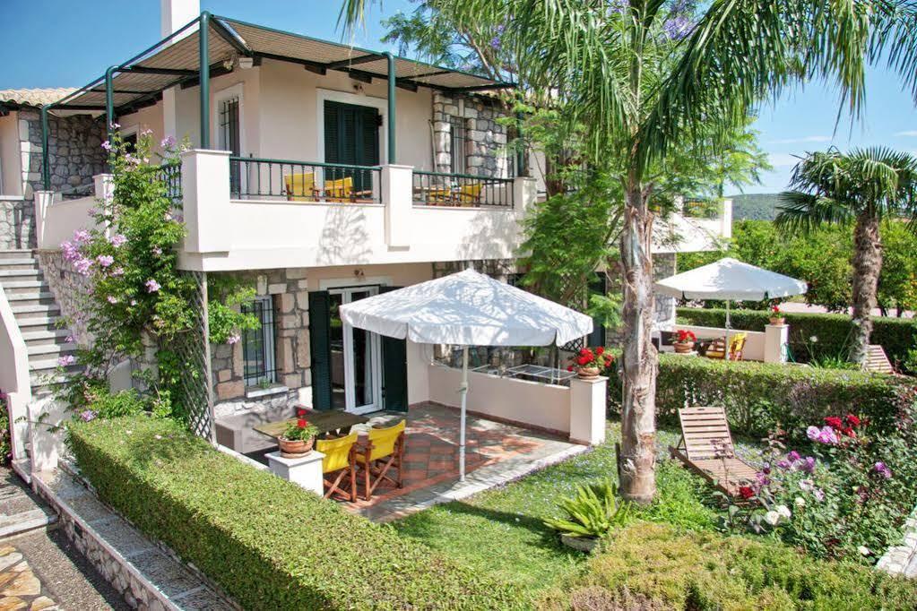 Sunny Garden Aparthotel 4*