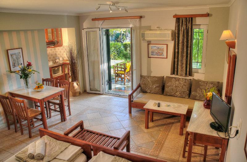 Sunny Garden Aparthotel Epidaurus