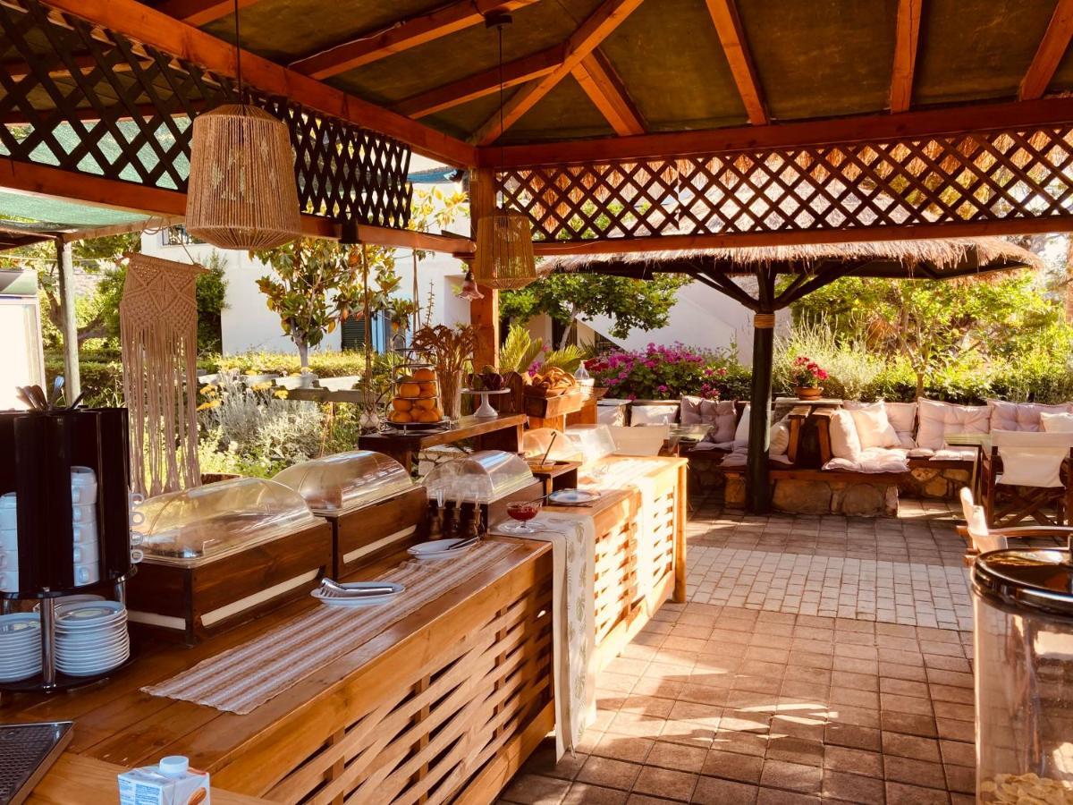 Sunny Garden Aparthotel
