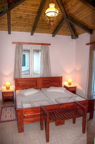 Sunny Garden Aparthotel 4*