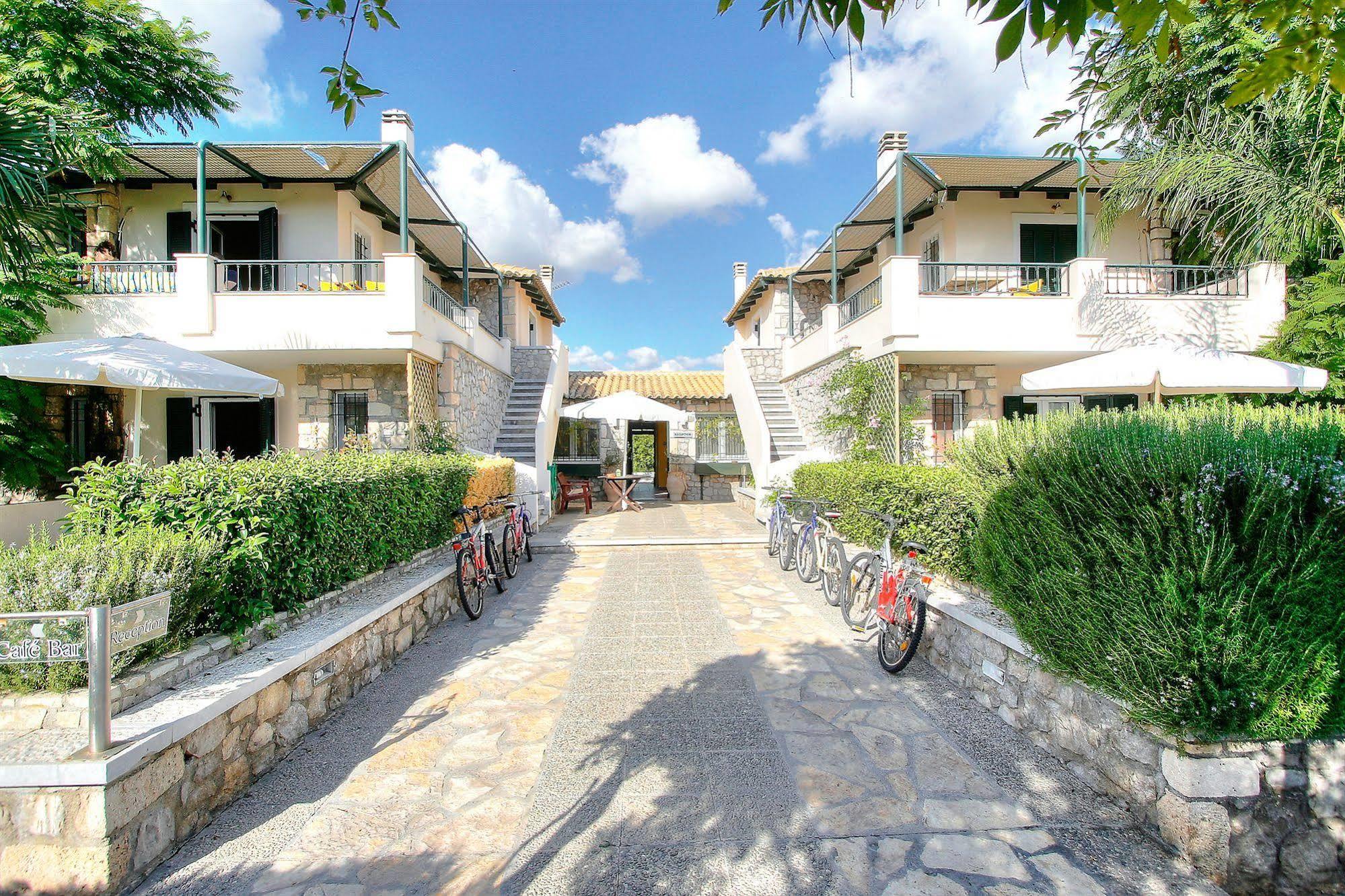 Aparthotel Sunny Garden 4*